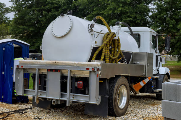 Portable restroom solutions in Prestbury, IL